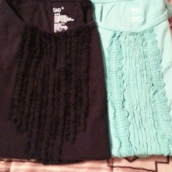 2 Gap Tank Tops with Embellishments Lace Small - Picture 4 of 4